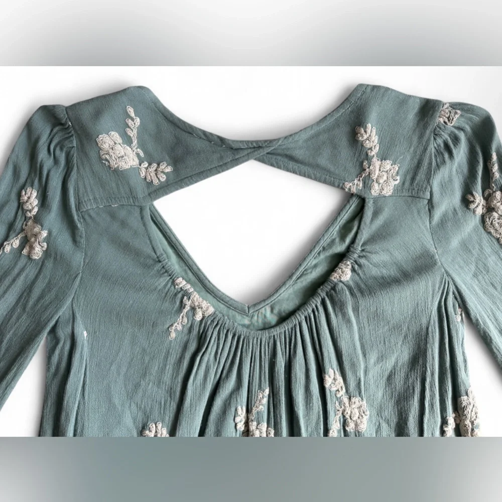 FREE PEOPLE Emma Embroidered Mini Dress Women’s Sage Green/Blue- Size XSmall